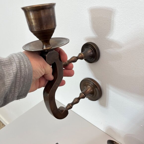 Vintage Brass Wall-Mounted Candle Holders Made In India Ornate Design Rustic Dec - Picture 4 of 4